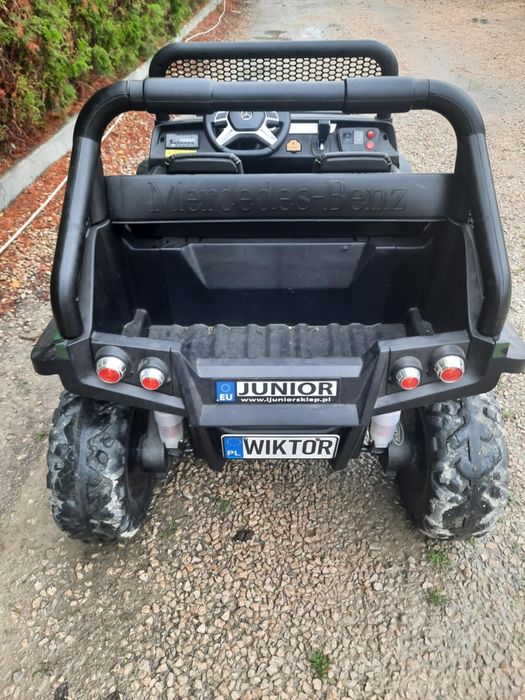 Samochód elektryczny dla dzieci mercedes