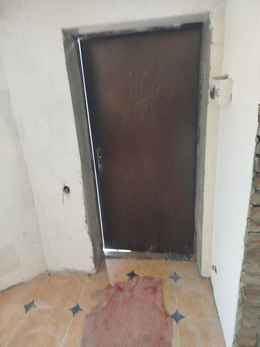 Продаю дім, свіжий ремонт