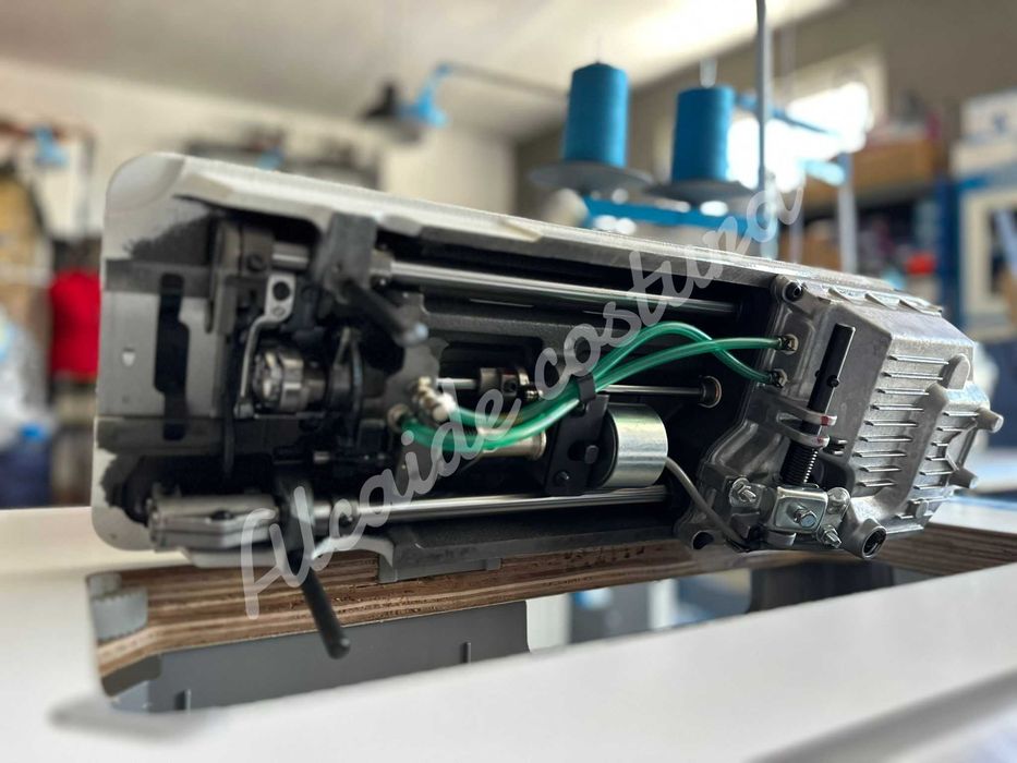 Máquina de costura industrial JACK A5E-B NOVO MODELO!