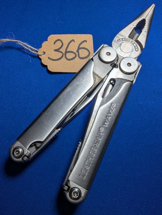 Мультитул Leatherman Wave