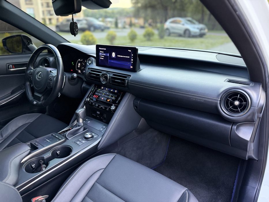 Lexus IS 350 2023p / 64 тис км / задній привід