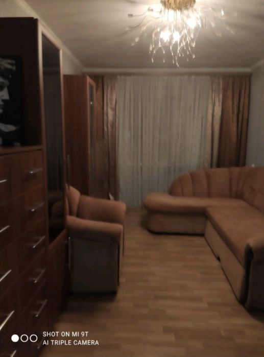 Здам 2 ком квартиру в районній Червоної гори. З А/О.         тячого св