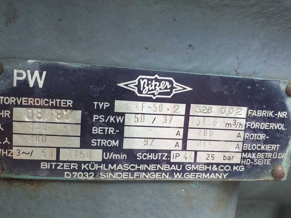 Unidade de refrigeração com corpo raspante
