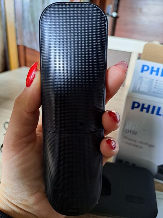 Telefon stacjonarny Philips D150