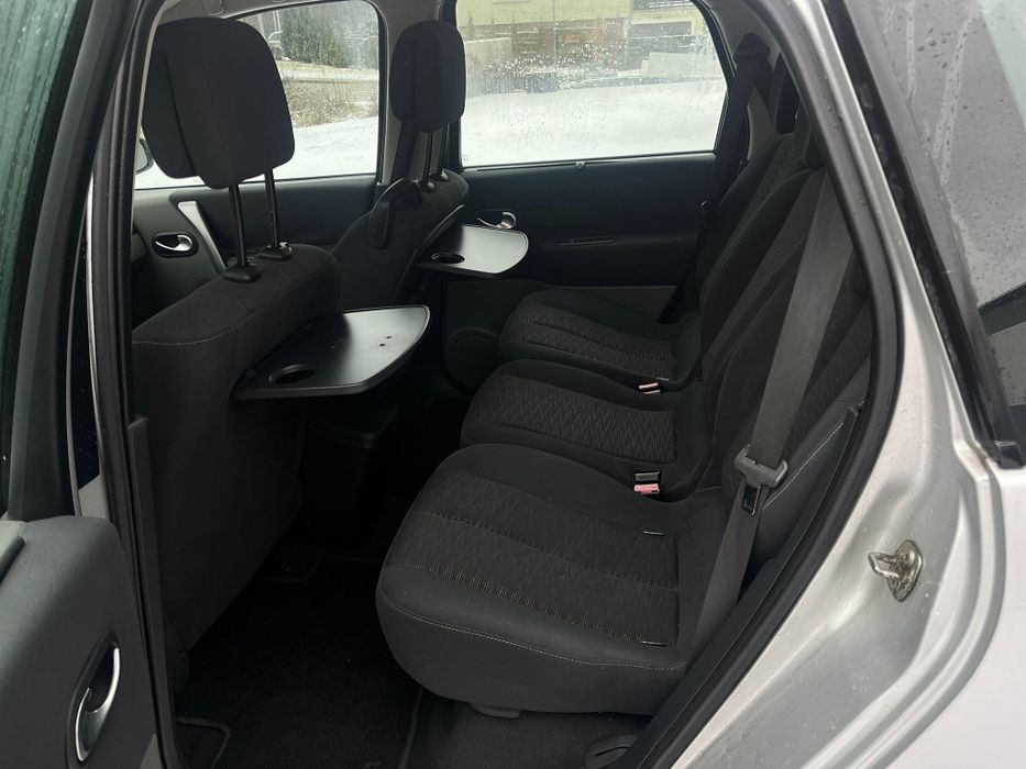 Renault megane scenic2.0lpg 2007rok lift