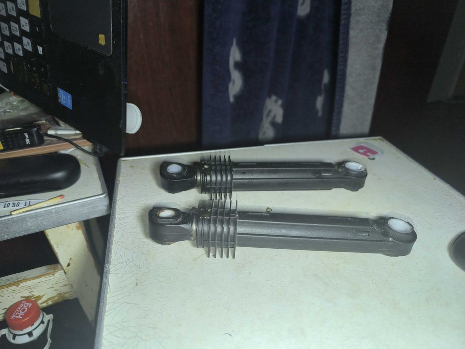 Амортизатори від пральної машини LG