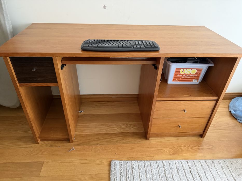 Mesa de secretaria