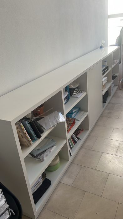 Movél branco de escritório
