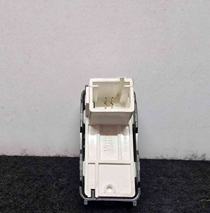 Comando / Botão / Interruptor Vidros Frente Direito 96751115ZD - PEUGEOT 2008 I