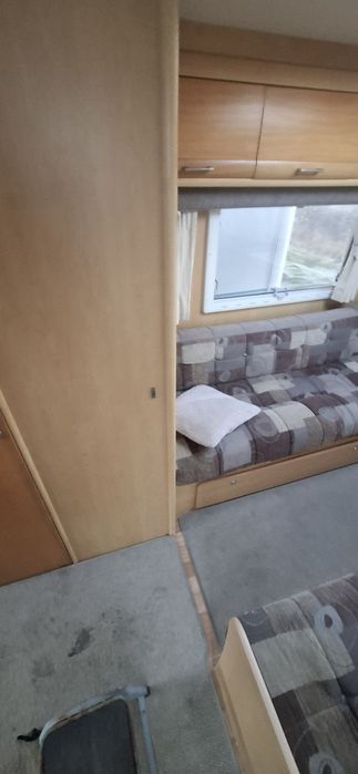 Caravana 2 eixos 2008