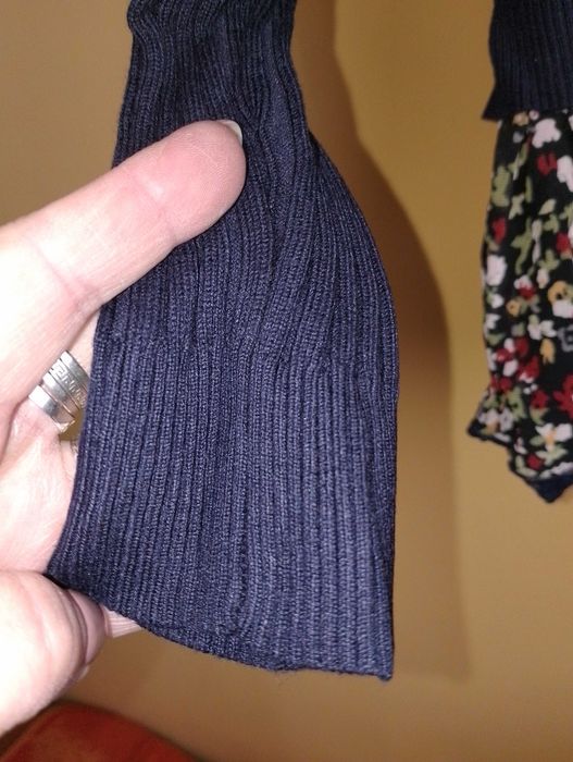 Nowy sweter granat 38/40 koronka-kwiaty M/L