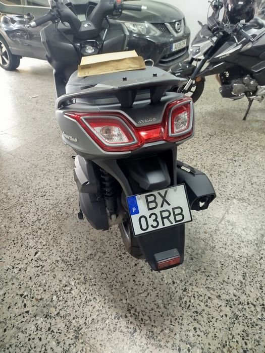 KYMCO Downton 350i - como nova - 3900km