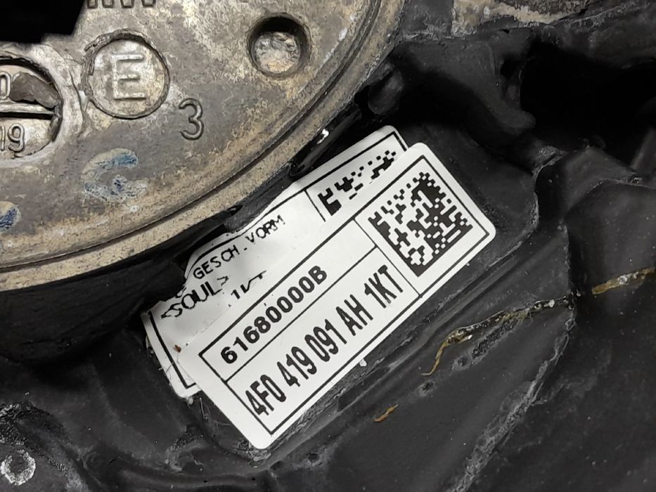 Volante de direção AUDI A6 (4F2, C6)
