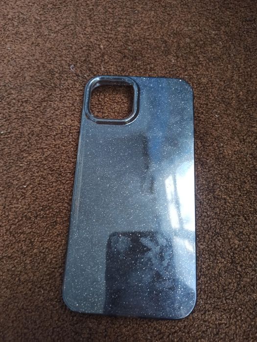 Чохол на iPhone 13