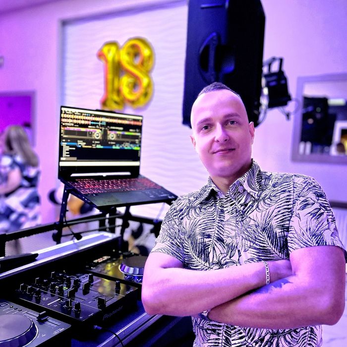 DJ MATRYKS - Wesela, Studniówki, 18stki, Imprezy okolicznościowe