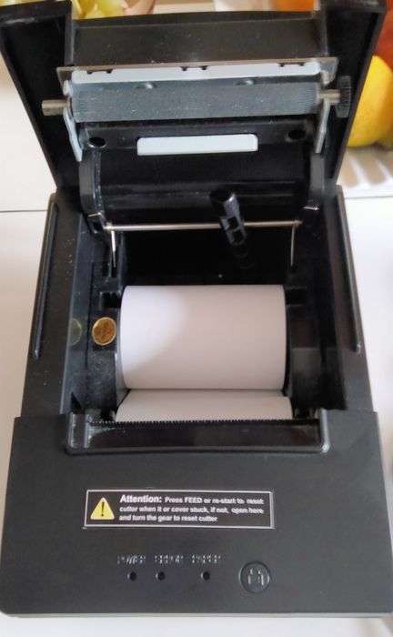 Impressora para negócio de loja/balcão com impressão de QrCode.