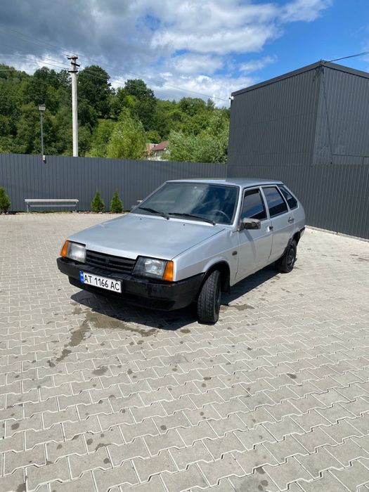 Продам ваз 2109.