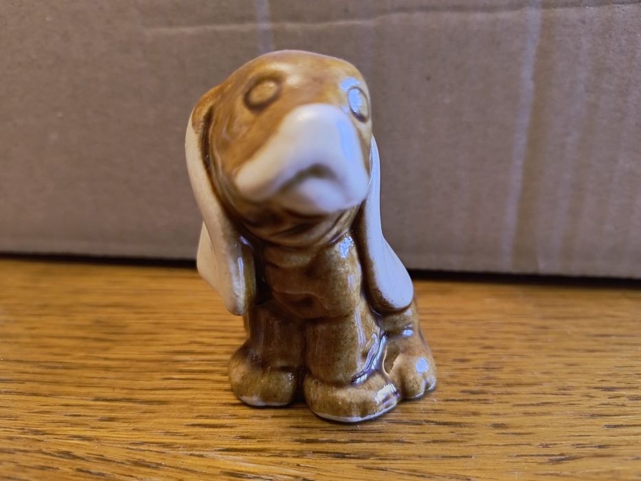 Piesek pies figurka ceramiczna