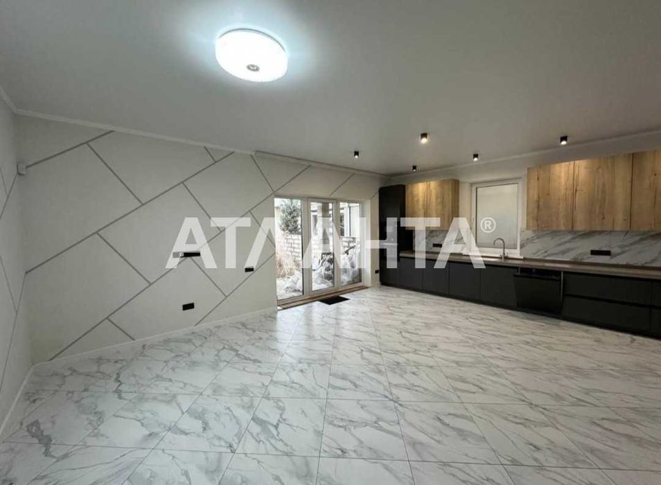 СРОЧНО!!! Дом с ремонтом и АГВ (площадью 167 м2) в Совиньоне/Береговая