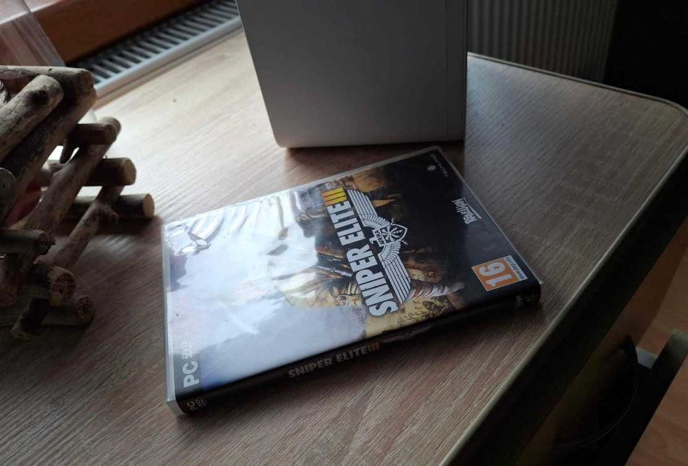Sniper Elite III pudeło z płytkami