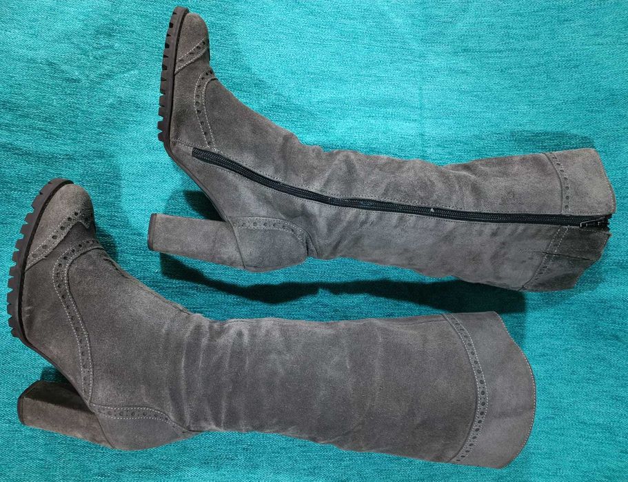 Botas em Camurça - Cinzentas - BARATÍSSIMAS