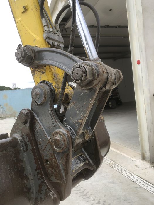 Giratoria Wacker  Neuson 28