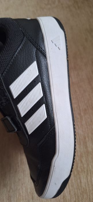 Кросівки adidas 35 розмір