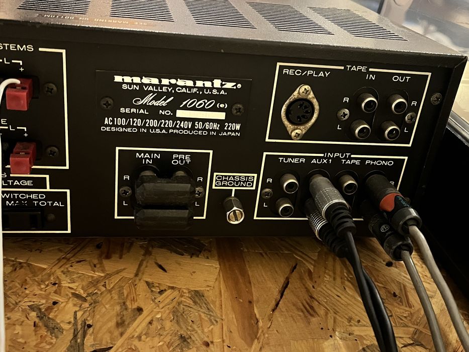 Amplificador Marantz 1060