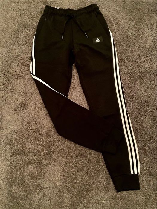 Spodnie dresowe Adidas