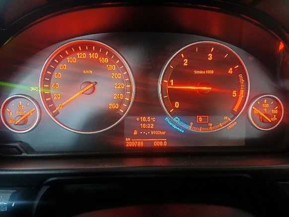 BMW 520d Touring F11