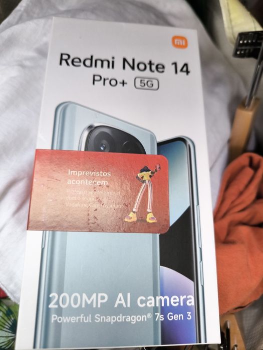 Xiaomi redmi note 14 pro+ com 12 gb RAM, 512 ROM e 200 MB de câmara