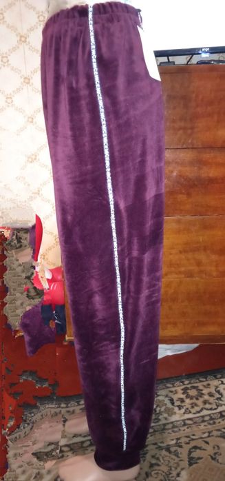 Велюровые штаны ..