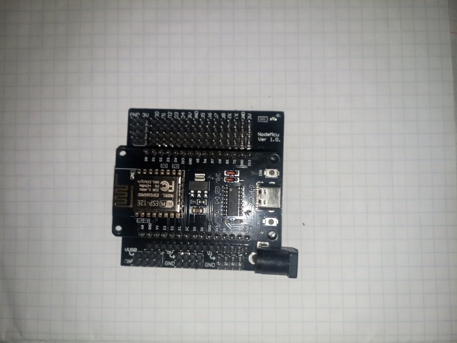 Продам ESP32 та  ESP8266 б/у
