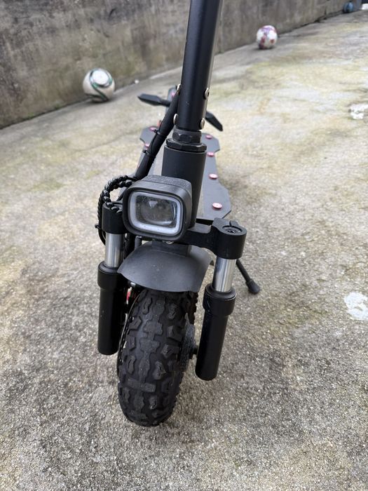 Trotinete Halo Knight T104
