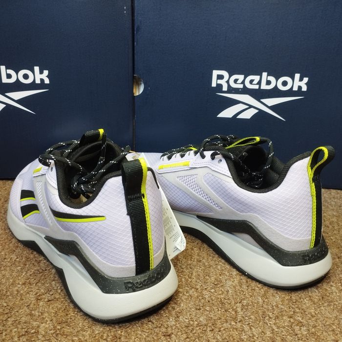 38. Кросівки універсальні Reebok Nanoflex adventure tr