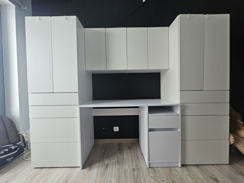 Sprzedam zestaw mebli