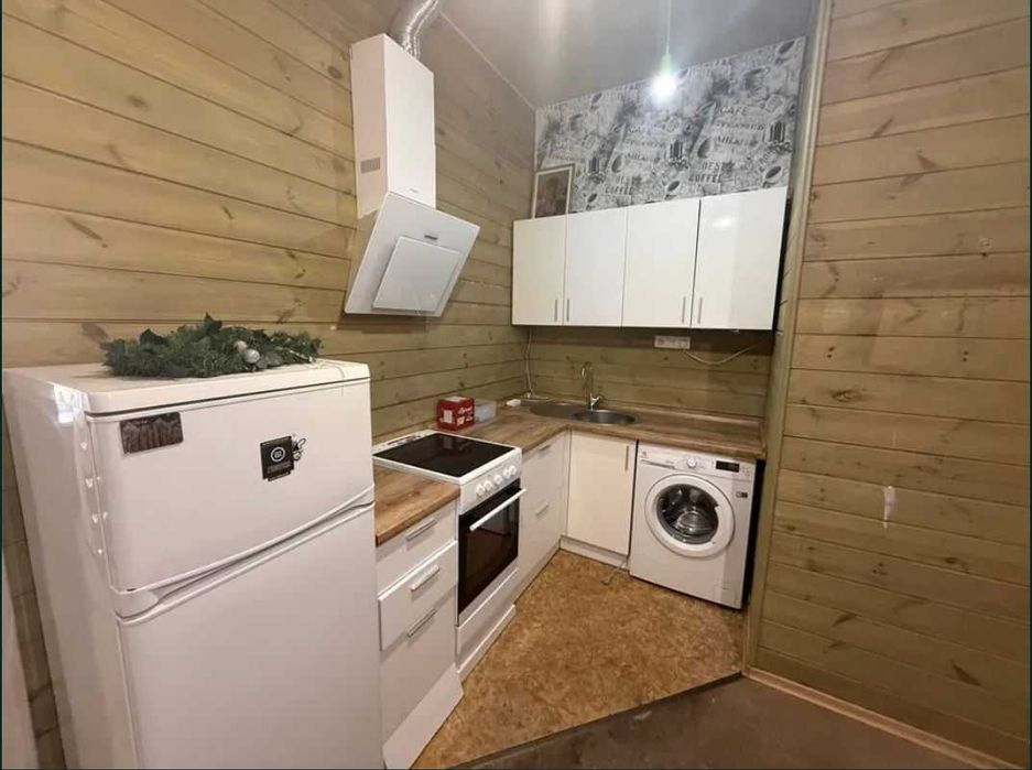 Срочная продажа! 1 комнатная квартира в Центре Ремонт Кухня-студия 17м2 Идеально под аренду! 25900у.е