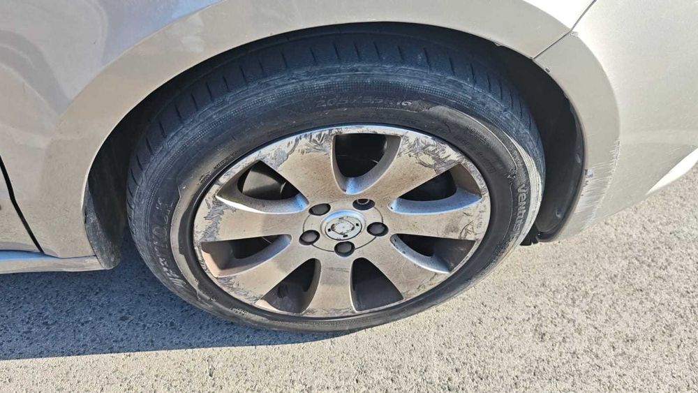 Skoda Superb 2008 Automático (TDI) - Apenas 98.000 km