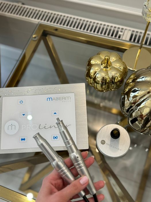 Urządzenie do makijażu permanentnego M PRO liner