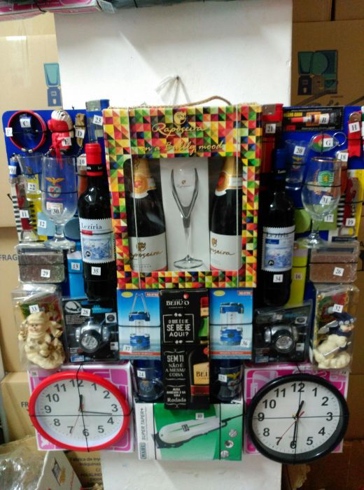 Colocação em cafés - snooker - matraquilhos - bolas criança - brindes