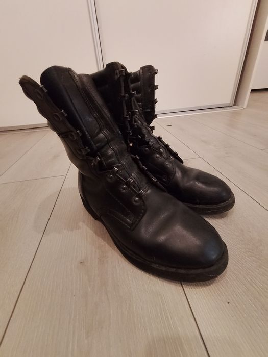 Ciężkie buty Glany