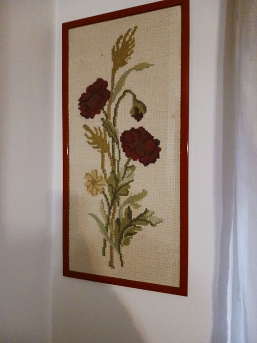 Quadros feitos à mão em arraiolos