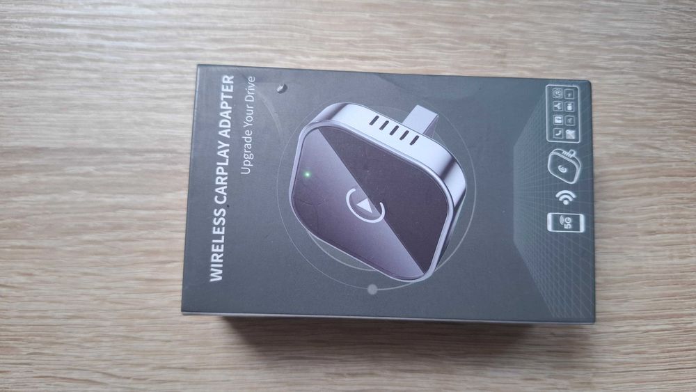 Bezprzewodowy adapter CarPlay
