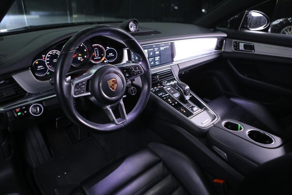 Porsche Panamera 4 S