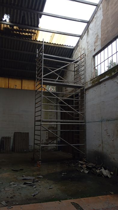 Lavagem de Telhados e fachadas e renovação do telhado