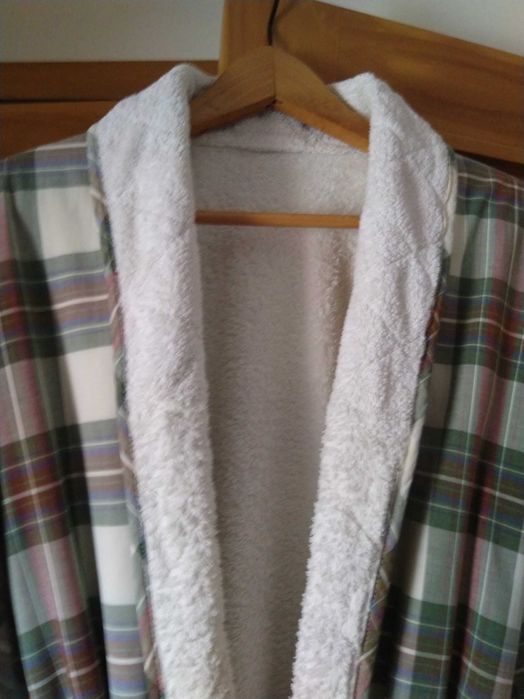 Roupão de mulher turco e tecido xadrez