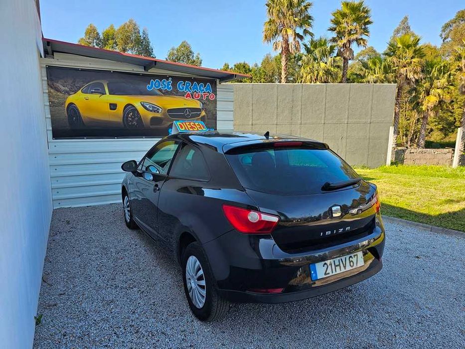 SEAT Ibiza — fotografia 4