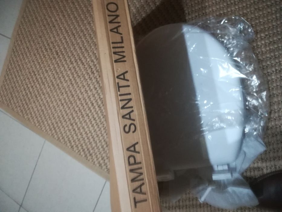 Tampa de sanita.