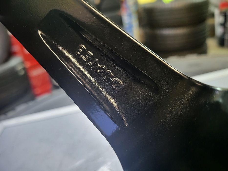 Felgi Aluminiowe 5x108 8,5Jx20 ET 45 Brock Alloy Ford Volvo