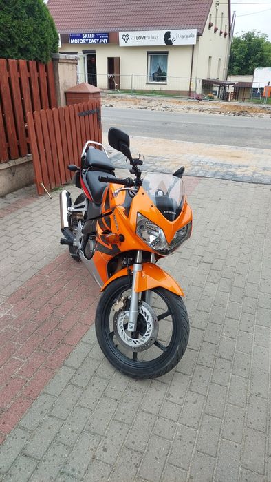 Honda CBR 125R,rok 2006,na kat B,stan bdb,przebieg 11tyś km,OC,PT,yama